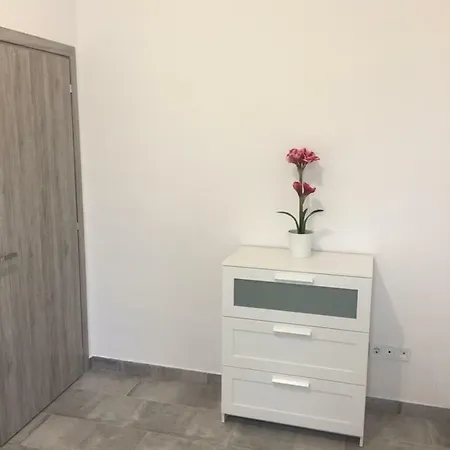Apartamento Airport Premium *